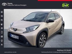 Beige Gebraucht 2025 Toyota Aygo X SUV | 16.480 € (Fairer Preis)