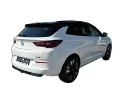 Weiss Gebraucht 2022 Opel Grandland X GSe SUV | 34.050 € (Teuer)