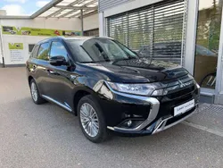 Mitsubishi Outlander P-HEV