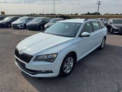 Bila laser/laser white Gebraucht 2016 Skoda Superb Ambition Kombi | 12.590 € (Fairer Preis)