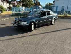 Schwarz Gebraucht 1999 Mercedes C180 Limousine | 3.999 € (Fairer Preis)