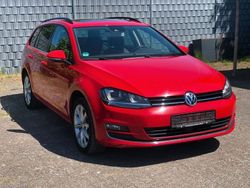 Rot Gebraucht 2015 VW Golf VII Highline Kombi | 13.999 € (Fairer Preis)