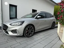 Silber Gebraucht 2021 Ford Focus ST-Line Kombi | 16.999 € (Guter Preis)