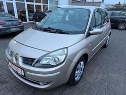 Beige Gebraucht 2009 Renault Scénic II Avantage Van / Kleinbus | 4.450 € (Fairer Preis)
