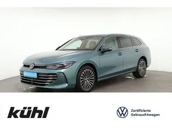 Maripositgrün metallic Gebraucht 2024 VW Passat Elegance Kombi | 42.690 € (Superpreis)