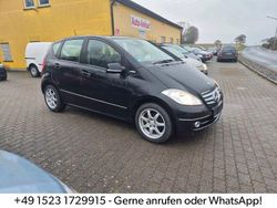 Schwarz Gebraucht 2009 Mercedes A180 Limousine | 3.500 € (Fairer Preis)