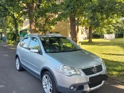 Silber Gebraucht 2009 VW Polo Cross Kleinwagen | 6.800 € (Fairer Preis)