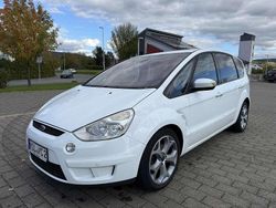 Frostweiß Gebraucht 2009 Ford S-MAX Titanium Van / Kleinbus | 3.999 € (Fairer Preis)