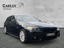 Saphirschwarz Gebraucht 2012 BMW 530 Kombi | 10.900 € (Guter Preis)