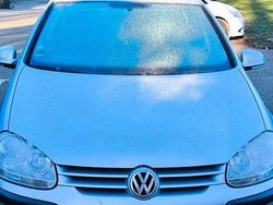 Silber Gebraucht 2005 VW Golf Comfortline Limousine | 3.200 € (Fairer Preis)