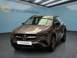 Grau Gebraucht 2025 Mercedes GLA250 SUV | 46.299 € (Etwas zu teuer)