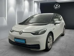 Gletscherweiß metallic Gebraucht 2021 VW ID.3 Pro Performance Kleinwagen | 22.380 € (Fairer Preis)