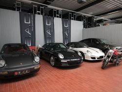 Schwarz Gebraucht 2013 Kia Venga FIFA World Cup Edition Kleinwagen | 6.490 € (Fairer Preis)