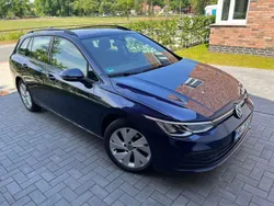 Blau Gebraucht 2021 VW Golf VIII Life Kombi | 18.200 € (Superpreis)