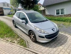 Silber Gebraucht 2007 Peugeot 207 Filou Limousine | 2.000 € (Guter Preis)