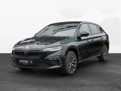 Schwarzmagic perleffekt Neu 2025 Skoda Scala Tour Kleinwagen | 31.690 € (Teuer)