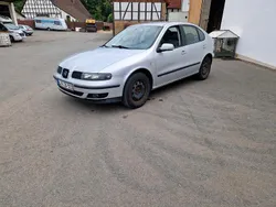 Silber Gebraucht 2001 Seat Leon Kleinwagen | 1.250 € (Fairer Preis)