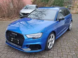 Blau Gebraucht 2020 Audi RS3 Sportback Comfort Kleinwagen | 42.000 € (Etwas zu teuer)