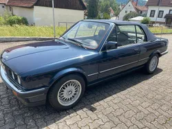 Blau Gebraucht 1988 BMW 320 Cabriolet Cabrio | 13.900 €