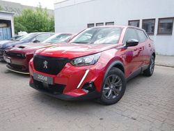 Rot Gebraucht 2022 Peugeot 2008 Active SUV | 16.900 € (Etwas zu teuer)