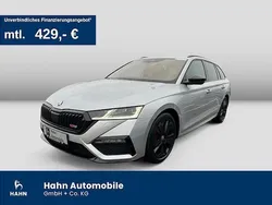Brilliantsilber metallic Gebraucht 2022 Skoda Octavia RS Kombi | 33.740 € (Fairer Preis)