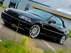 Schwarz Gebraucht 2025 BMW 325 M Sport Cabrio | 9.990 €