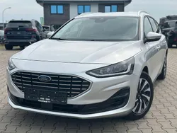 Silber Gebraucht 2023 Ford Focus Titanium X Limousine | 14.756 € (Fairer Preis)