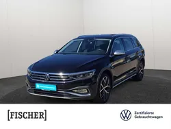 Schwarz Gebraucht 2022 VW Passat Alltrack Kombi | 35.922 € (Etwas zu teuer)