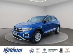 Ravennablau metallic / schwar Neu 2025 VW T-Roc Style SUV | 35.980 € (Guter Preis)