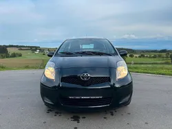Schwarz Gebraucht 2011 Toyota Yaris Kleinwagen | 4.199 € (Etwas zu teuer)