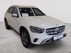 Polarweiß Gebraucht 2021 Mercedes GLC300e SUV | 29.290 € (Guter Preis)