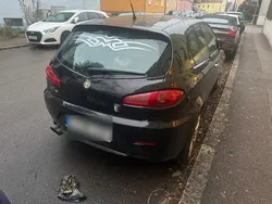 Schwarz Gebraucht 2006 Alfa Romeo 147 Kleinwagen | 950 € (Superpreis)