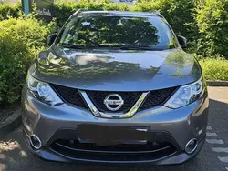Grau Gebraucht 2017 Nissan Qashqai N-Connecta SUV | 12.000 € (Guter Preis)