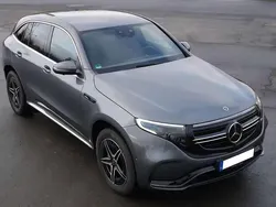 Grau Gebraucht 2022 Mercedes EQC400 SUV | 38.900 € (Guter Preis)