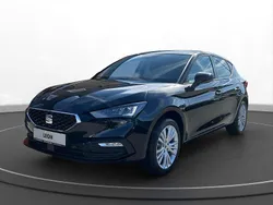 Schwarz (midnight schwarz) Neu 2025 Seat Leon Style Limousine | 35.640 € (Teuer)