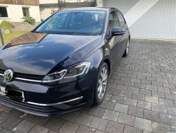 Schwarz Gebraucht 2018 VW Golf VII Highline Limousine | 17.900 € (Fairer Preis)