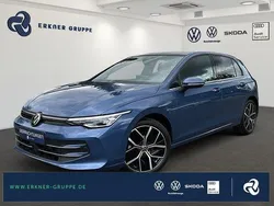 Blau Gebraucht 2024 VW Golf VIII Edition Limousine | 31.970 € (Fairer Preis)