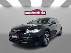 Schwarz Gebraucht 2024 VW Passat IQ Drive Kombi | 34.990 € (Teuer)