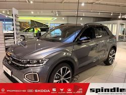 Grau Neu 2025 VW T-Roc Style SUV | 42.890 € (Etwas zu teuer)