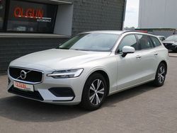 Birch light / metallic Gebraucht 2020 Volvo V60 Kombi | 17.990 € (Guter Preis)