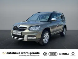 Gebraucht 2015 Skoda Yeti Outdoor Elegance SUV | 14.990 €