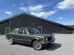 Grün Gebraucht 1983 BMW 315 Kleinwagen | 4.999 €