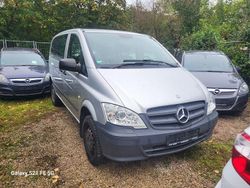 Silber Gebraucht 2011 Mercedes Vito Van / Kleinbus | 8.850 € (Teuer)
