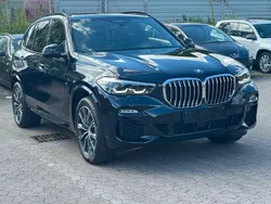 Schwarz Gebraucht 2019 BMW X5 M Sport SUV | 53.900 € (Fairer Preis)