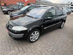 Schwarz Gebraucht 2003 Renault Mégane GrandTour Kombi | 2.650 €