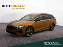 Phoenixorange metallic Gebraucht 2024 Skoda Octavia RS Kombi | 38.720 € (Guter Preis)