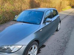 Silber Gebraucht 2011 BMW 118 Kleinwagen | 5.500 € (Fairer Preis)