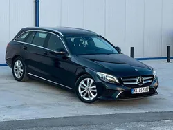 Schwarz Gebraucht 2019 Mercedes C220 Kombi | 21.000 € (Etwas zu teuer)
