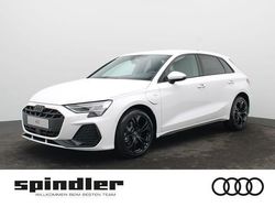 Weiß (arkonaweiß) Neu 2025 Audi A3 Sportback e-tron S-Line Kleinwagen | 39.699 € (Superpreis)