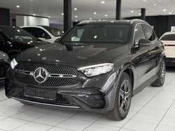 Grau Gebraucht 2024 Mercedes GLC200 AMG line SUV | 46.990 € (Guter Preis)